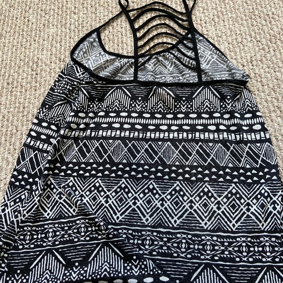 Beach coverup - Picture 2 of 2